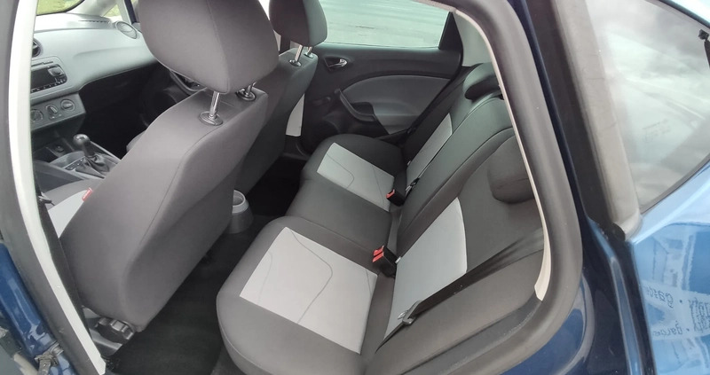 Seat Ibiza cena 17900 przebieg: 150000, rok produkcji 2012 z Sędziszów Małopolski małe 466